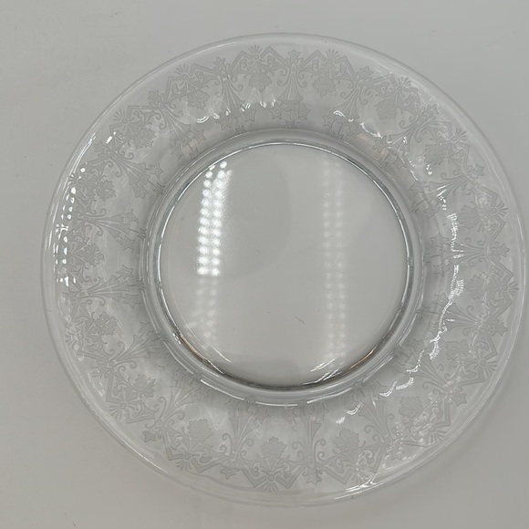 Vesta Clear Luncheon Plate by Glastonbury Lotus- set of 4 - Picture 10 of 16